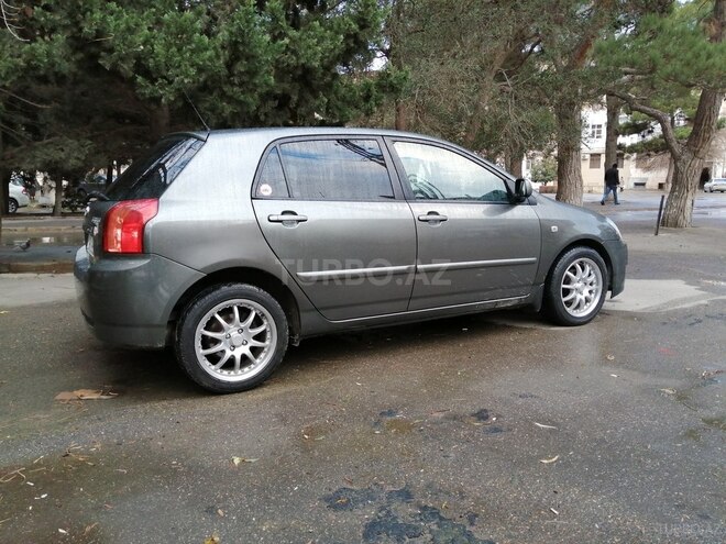 Toyota Corolla 2006, 295,900 km - 1.4 l - Bakı