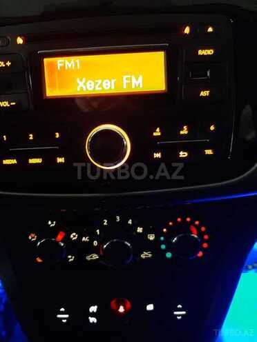 Renault Logan 2015, 101,000 km - 1.6 l - Bakı