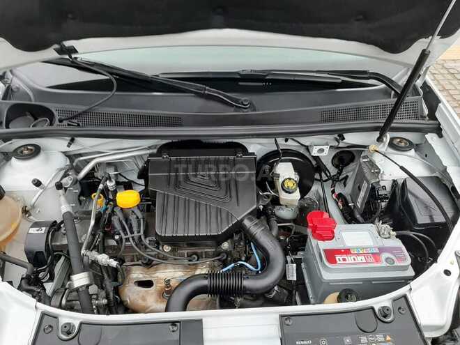 Renault Logan 2015, 101,000 km - 1.6 l - Bakı