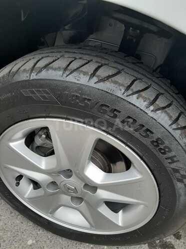 Renault Logan 2015, 101,000 km - 1.6 l - Bakı