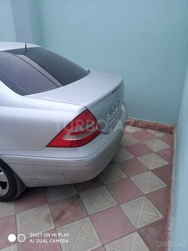Mercedes C 240 2002, 480,000 km - 0.3 l - Bakı