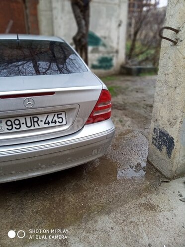 Mercedes C 240 2002, 480,000 km - 0.3 l - Bakı