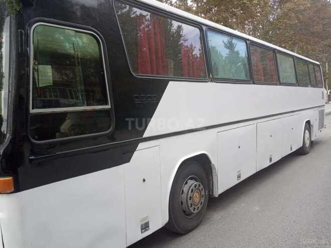 Mercedes  1990, 100,000 km - 4.5 l - Mingəçevir