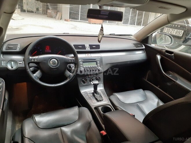 Volkswagen Passat 2005, 227,000 km - 2.0 л - Bakı