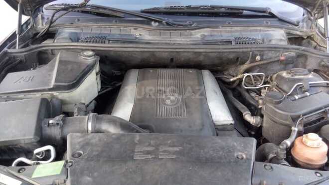 BMW X5 2001, 230,000 km - 4.4 l - Bakı