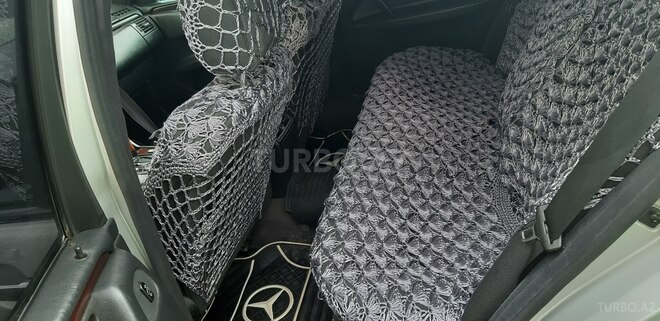 Mercedes E 230 1996, 385,850 km - 2.3 л - Sumqayıt