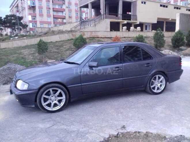 Mercedes C 200 1997, 246,000 km - 2.0 l - Bakı