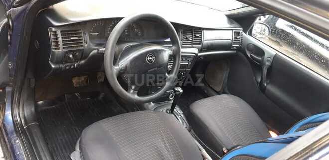 Opel Vectra 1997, 226,000 km - 1.6 l - Bakı