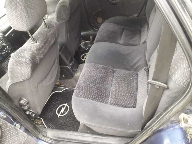 Opel Vectra 1996, 334,495 km - 1.6 l - Bakı