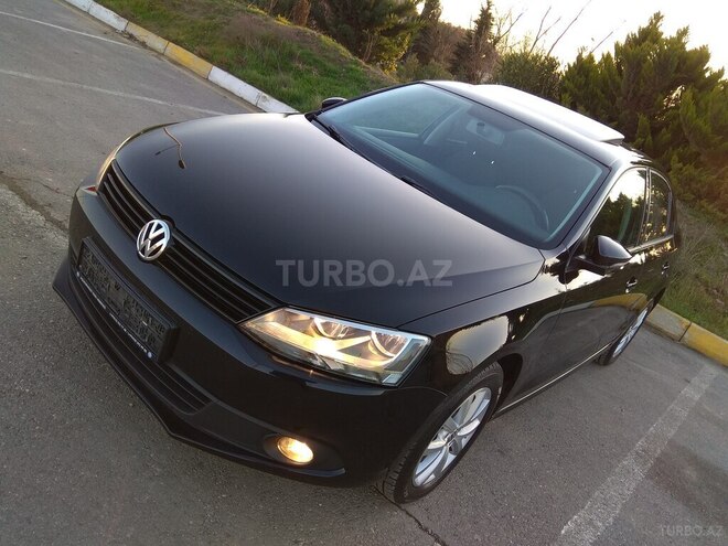 Volkswagen Jetta 2015, 80,000 km - 2.0 l - Bakı