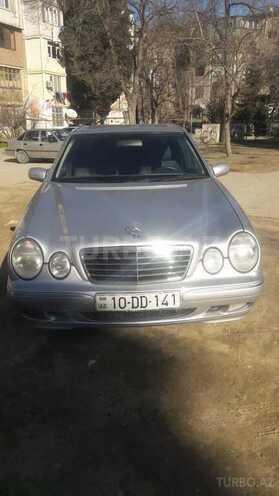 Mercedes E 240 2000, 250,000 km - 2.4 l - Bakı
