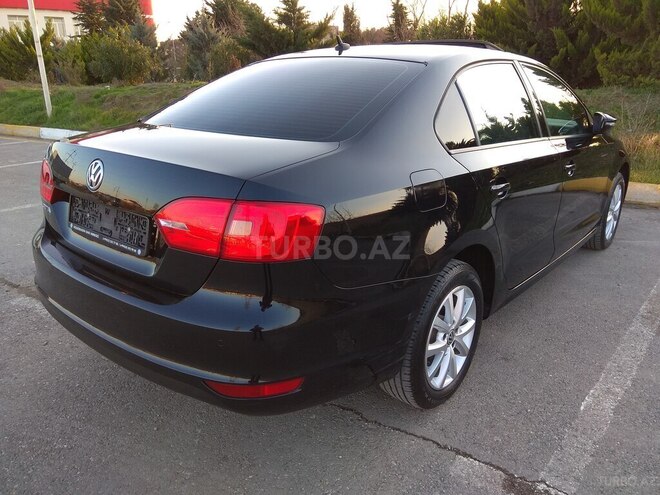 Volkswagen Jetta 2015, 80,000 km - 2.0 l - Bakı
