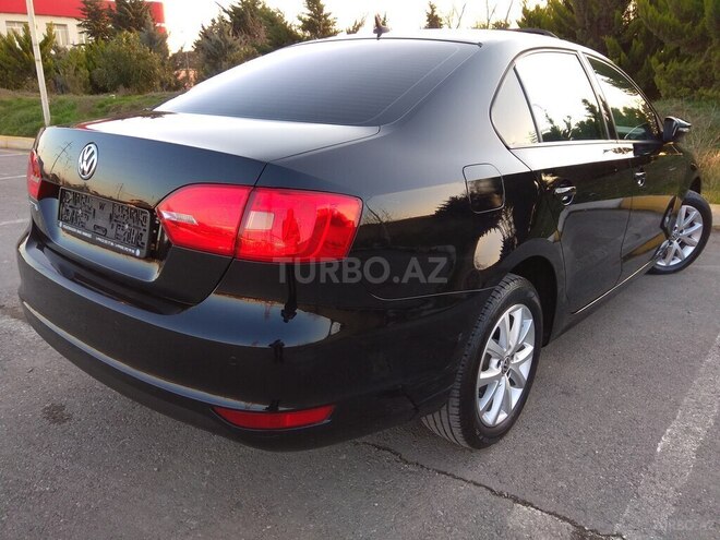 Volkswagen Jetta 2015, 80,000 km - 2.0 l - Bakı