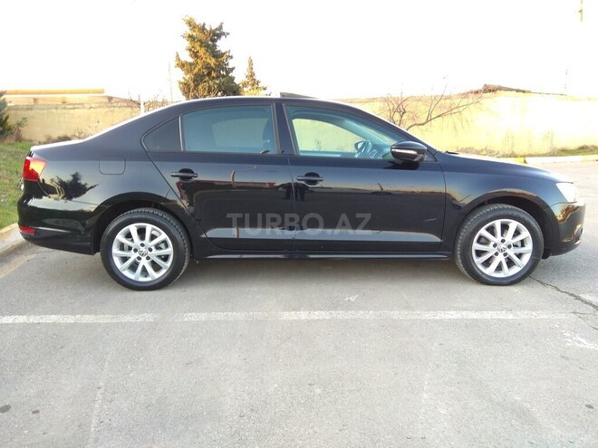 Volkswagen Jetta 2015, 80,000 km - 2.0 l - Bakı