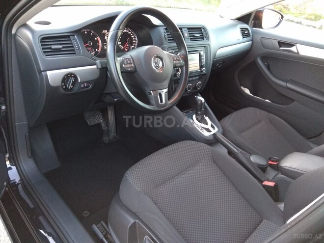 Volkswagen Jetta 2015, 80,000 km - 2.0 l - Bakı