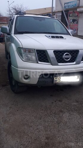 Nissan Navara 2013, 121,000 km - 2.5 л - Bakı