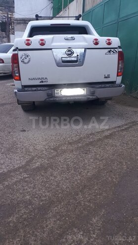 Nissan Navara 2013, 121,000 km - 2.5 л - Bakı
