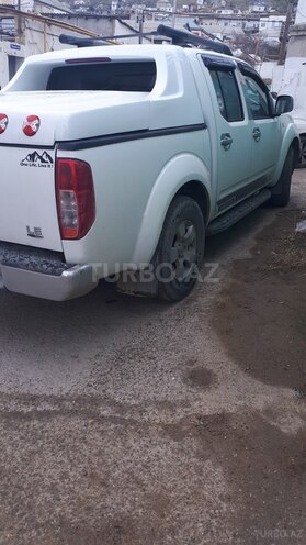 Nissan Navara 2013, 121,000 km - 2.5 л - Bakı