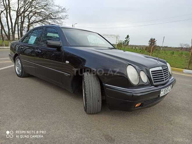 Mercedes E 240 1998, 438,000 km - 2.4 l - Bakı