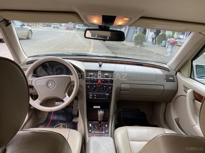 Mercedes C 180 2000, 245,217 km - 1.8 л - Masallı