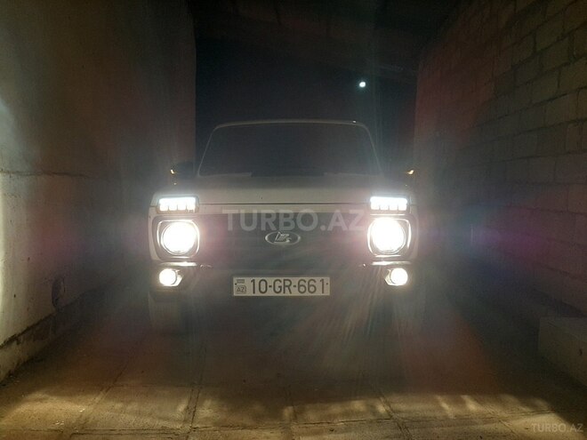 LADA (VAZ) Niva 1990, 432,185 km - 1.6 l - Salyan