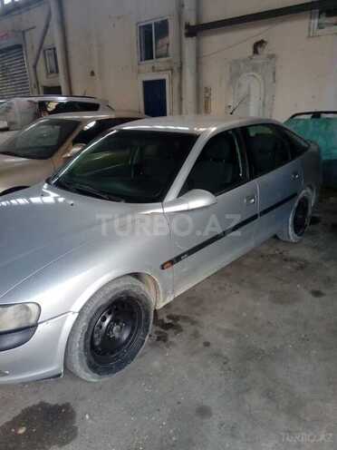 Opel Vectra 1998, 355,149 km - 1.8 l - Sumqayıt