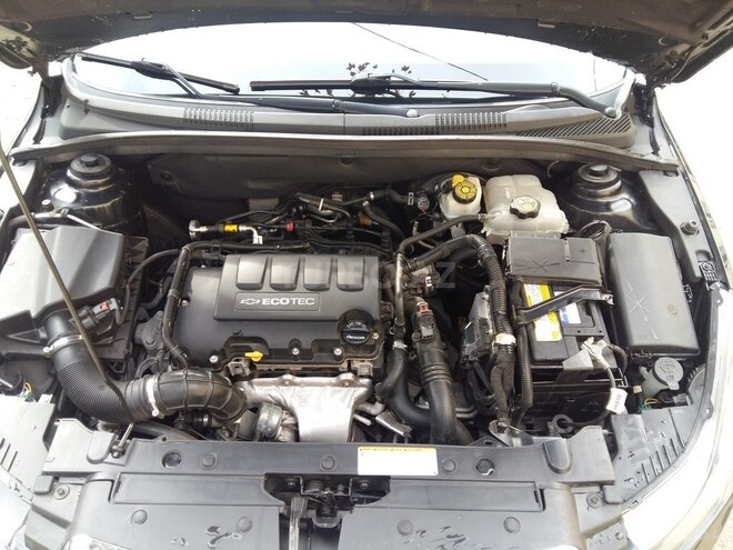 Chevrolet Cruze 2014, 149,600 km - 1.4 l - Qazax