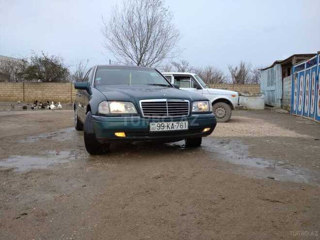 Mercedes C 230 1997, 325,000 km - 2.3 l - Neftçala
