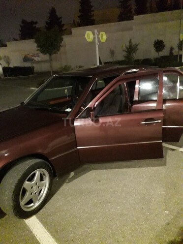 Mercedes E 250 1991, 520,000 km - 0.2 л - Bakı