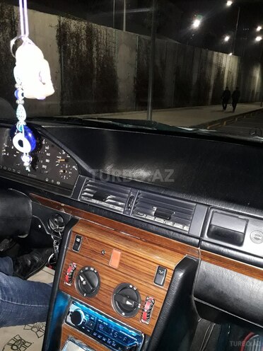 Mercedes E 250 1991, 520,000 km - 0.2 л - Bakı