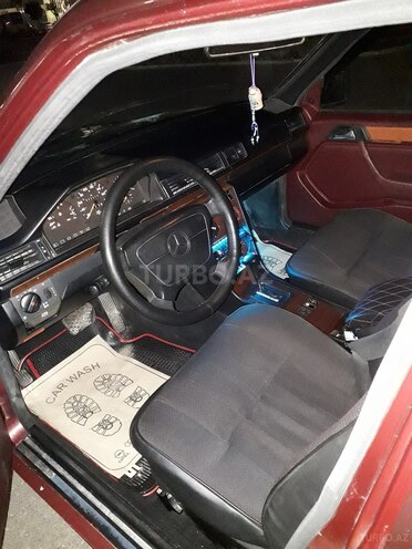 Mercedes E 250 1991, 520,000 km - 0.2 л - Bakı