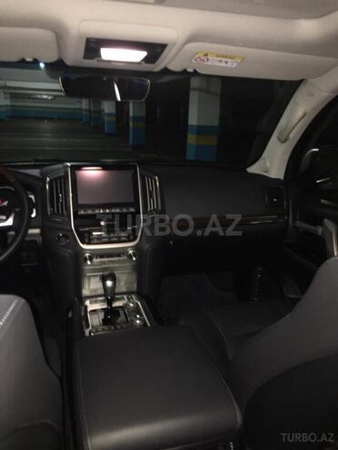 Toyota Land Cruiser 2017, 21,000 km - 4.6 л - Bakı