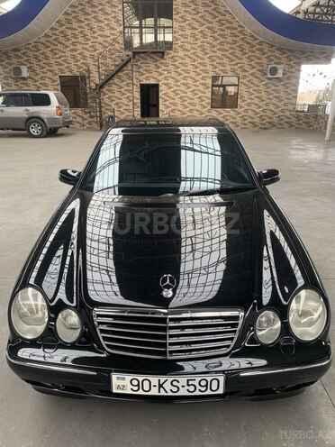 Mercedes E 320 2001, 299,750 km - 3.2 l - Bakı