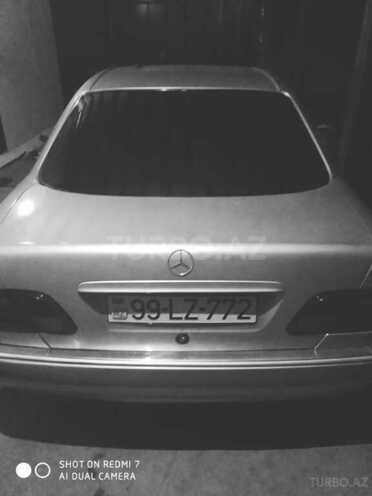 Mercedes E 320 1996, 401,000 km - 3.2 l - Bakı