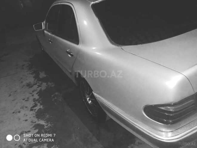 Mercedes E 320 1996, 401,000 km - 3.2 l - Bakı