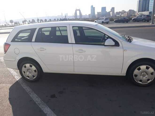 Opel Astra 2010, 160,000 km - 1.3 l - Bakı