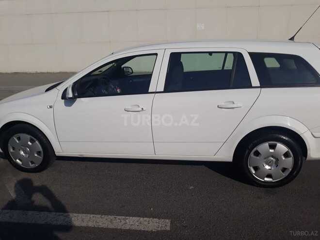Opel Astra 2010, 160,000 km - 1.3 l - Bakı