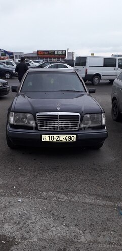 Mercedes E 220 1994, 115,000 km - 0.3 l - Bakı