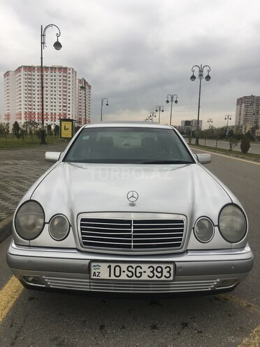 Mercedes E 280 1997, 323,000 km - 2.8 l - Bakı