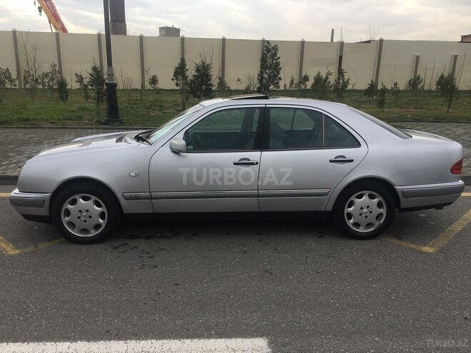 Mercedes E 280 1997, 323,000 km - 2.8 l - Bakı