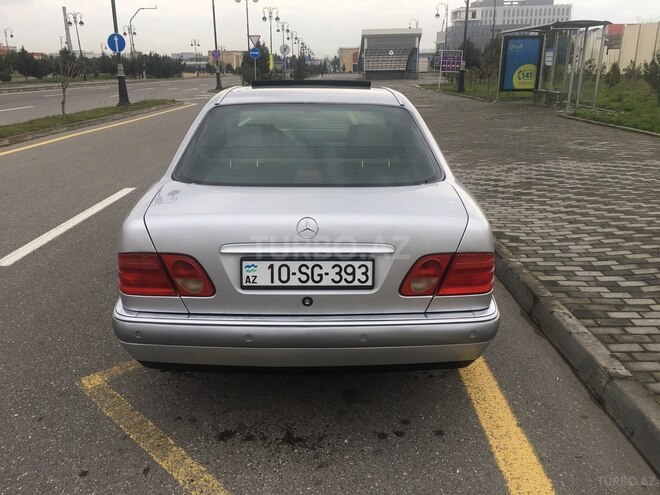 Mercedes E 280 1997, 323,000 km - 2.8 l - Bakı