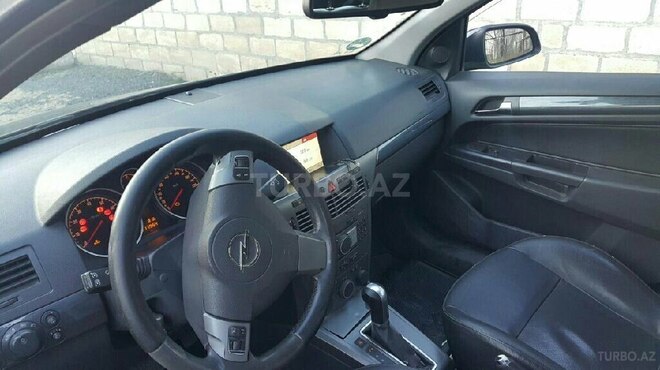 Opel Astra 2005, 201,000 km - 1.8 l - Zaqatala