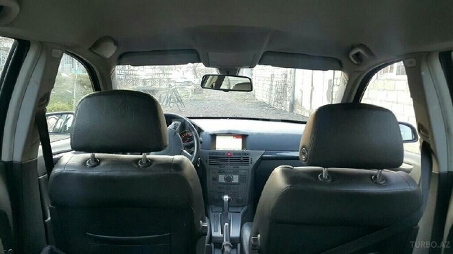 Opel Astra 2005, 201,000 km - 1.8 l - Zaqatala