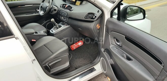 Renault Grand Scenic 2011, 171,000 km - 1.5 l - Bakı