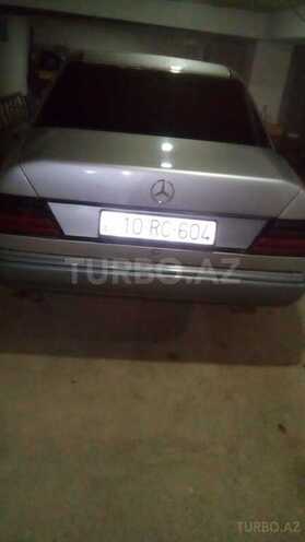 Mercedes E 230 1991, 385,421 km - 0.2 л - Bakı
