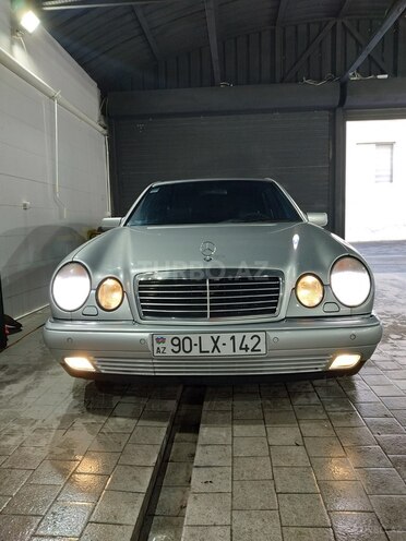 Mercedes E 280 1997, 249,000 km - 2.8 l - Bakı