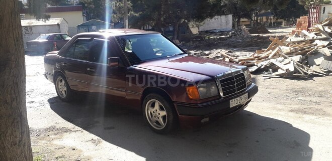 Mercedes E 250 1991, 535,000 km - 0.1 л - Bakı
