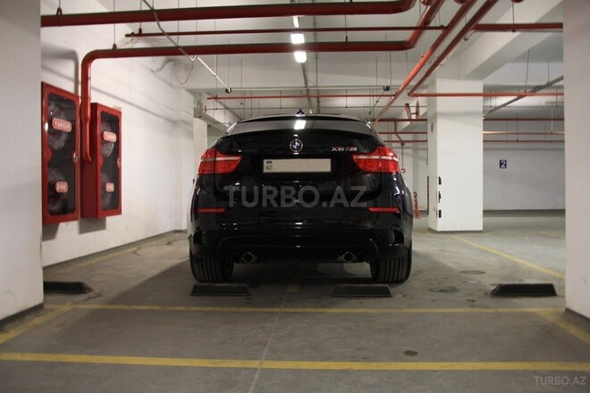 BMW X6 M 2011, 67,000 km - 4.4 l - Bakı