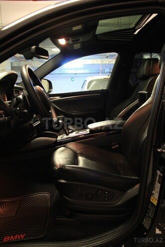 BMW X6 M 2011, 67,000 km - 4.4 l - Bakı