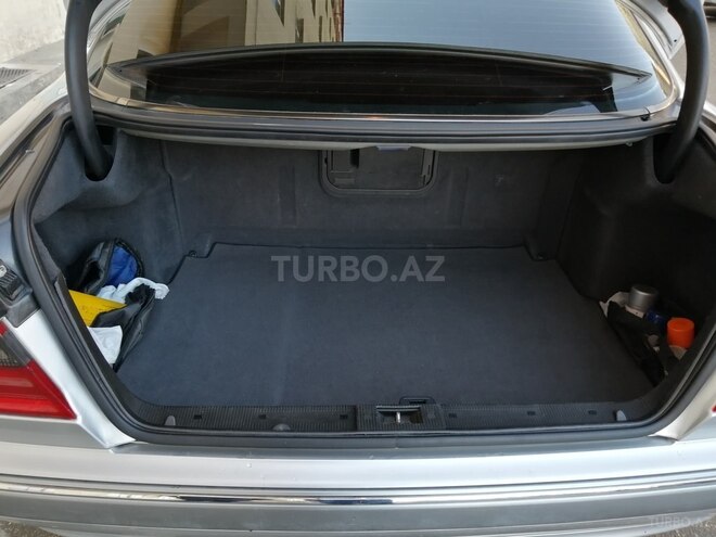 Mercedes E 270 2001, 331,000 km - 0.3 л - Bakı